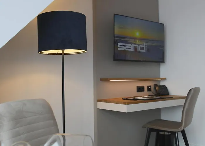 Sandbank & فندق لوبمين